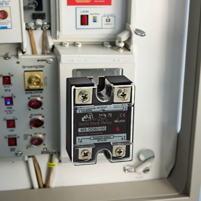 Testermeter-MS-DD60100 100amps DC to DC Type SSR Relay Sealed Miniature Size for DC Switching Control in Solar PV Systems